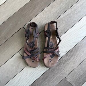 Skechers® Reggae Staycation Slim Women's Sandals